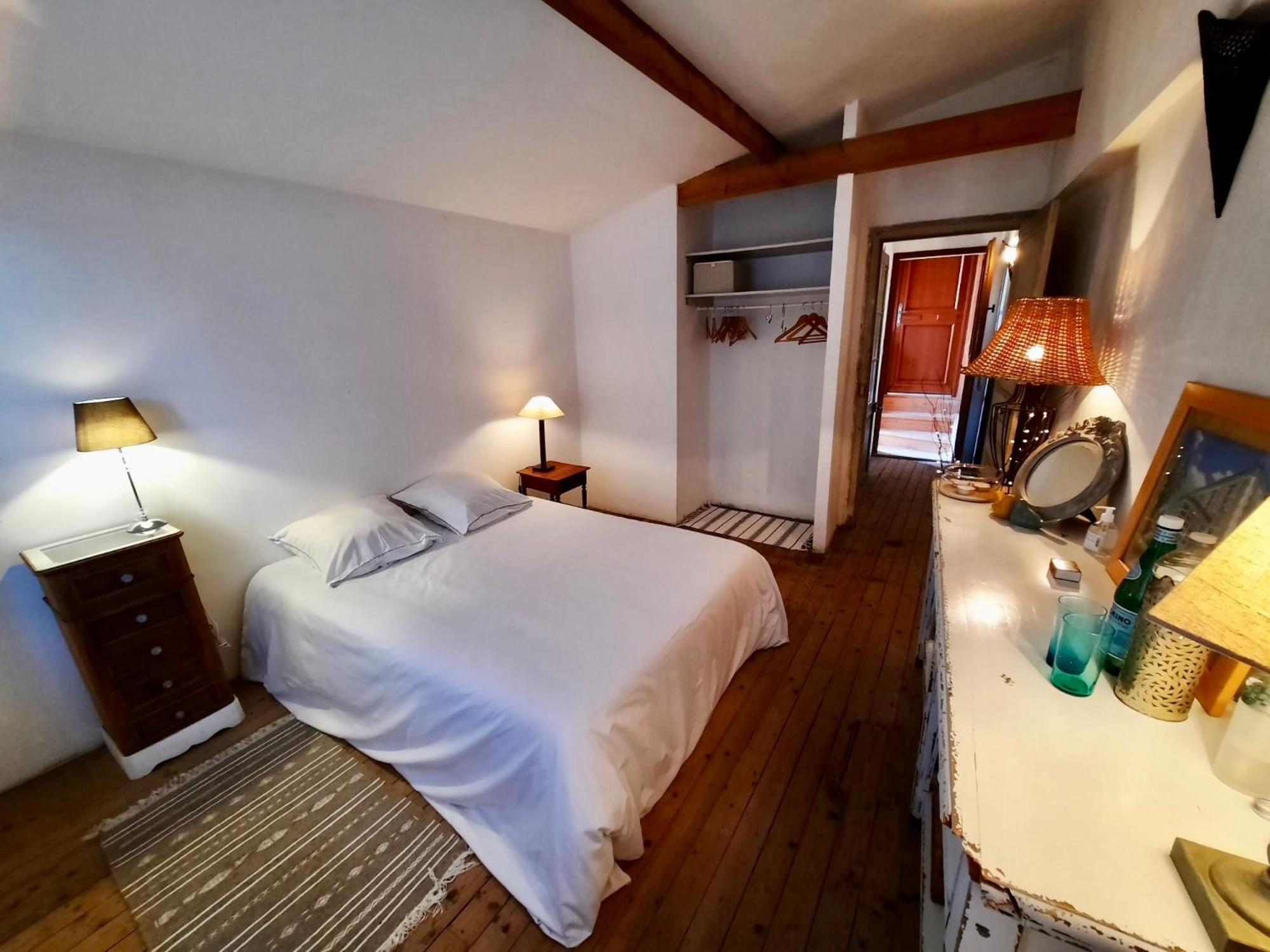 Bed and Breakfast Pierres Et Jardins Senlis  Exterior foto